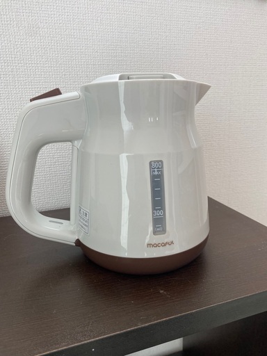 2021年製　電気ケトル