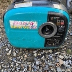 発電機 レンタル  1600w 燃料はガソリン
