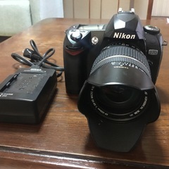 ニコンD70 28~200mmレンズ付