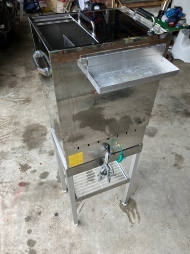 理容室プロ用　日鈑工業株タオルスチーマー