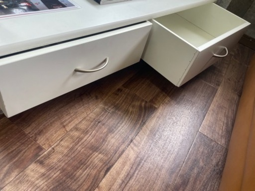 【急募】家具 収納家具 ガラステーブル
