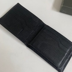 ジョルジオアルマーニ　二つ折り財布　ICカード入れ付きの画像