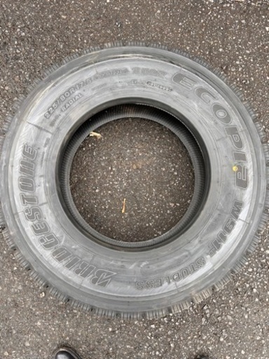 ブリヂストン　225/80R17.5   W911 2本　新品