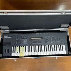 【価格改定しました】YAMAHA SY85（一部鍵盤難あり）