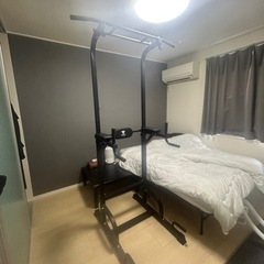 【無料】トレーニング器具（チンニング・腹筋マシーン）