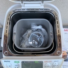 ホームベーカリー　家電 キッチン家電 電気ポットの画像