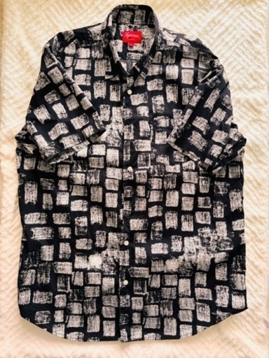 supreme バックロゴ 半袖シャツ