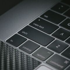 WebシステムやHP制作を行います