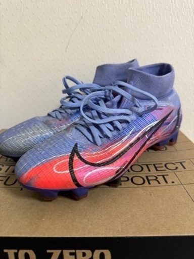 サッカースパイク