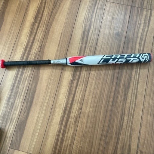 取り引き中。ルイスビルスラッガー 2号 ソフトボール用 バット カタリスト80cm ミドルバランス