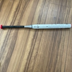取り引き中。ルイスビルスラッガー 2号 ソフトボール用 バット カタリスト80cm ミドルバランス の画像