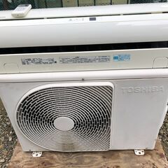 取引中！すぐに使えます。８～１０畳 2013年製東芝エアコン R...