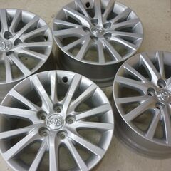 桐生店【現状品】 j-37 トヨタ 純正ホイール 16×7j 4本