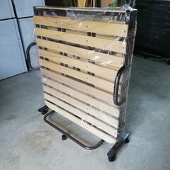 折り畳みベッド　1650円で販売！　【165】