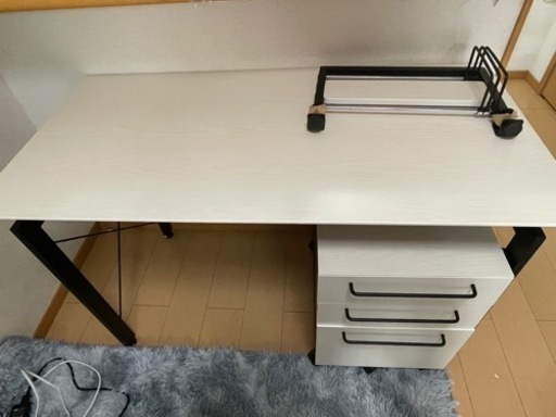 ニトリ　デスクワゴンセット　本立て付き