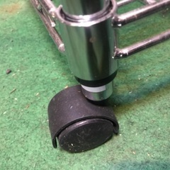 鉄製ラック　3段　キャスター付　の画像