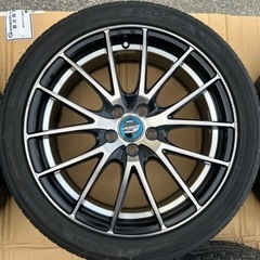 車のパーツ タイヤ、ホイールの画像