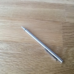 小さくてほっそいシャープペンの画像