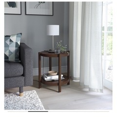 IKEA サイドテーブル ダークブラウンの画像
