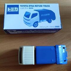 トミカ清掃車の画像