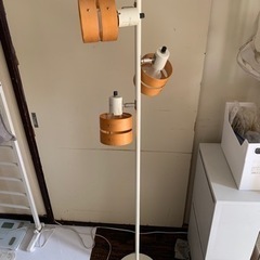 家具 照明器具　　フロアライト