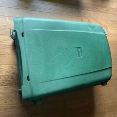     サムソナイト　旅行スーツケース Greenの画像