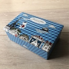 美品　ファミリア　お菓子空き缶の画像