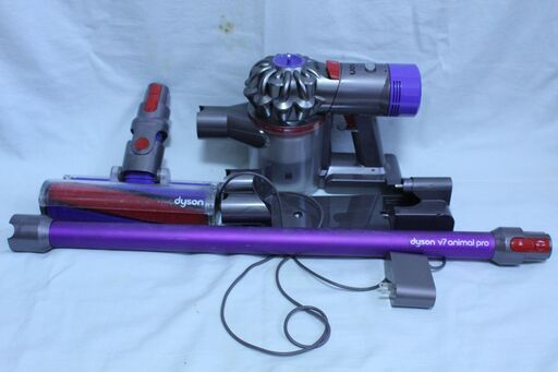 ダイソン サイクロン式掃除機 V7animarupro 動作確認済み