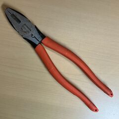 フジ矢 電工職人ペンチ 3300-225（サビあり）
