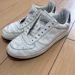 LOUIS VUITTON リヴォリライン