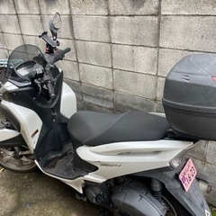 バイク ヤマハ　トリシティ