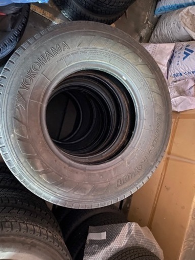 バリ溝！23年製 ヨコハマ RY01 トラック用タイヤ 7.00R16 10PR 6本