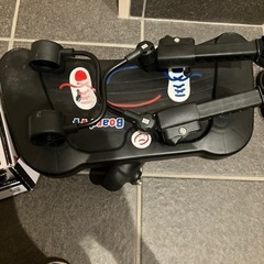 ベビーカー後ろの台車の画像