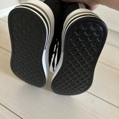 【未使用/新品】21.5cm　スニーカー/インヒール の画像