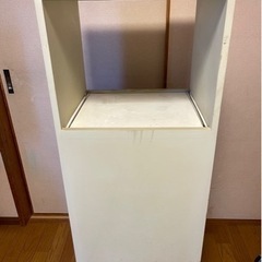 白い棚【unico】無料で差し上げます！の画像