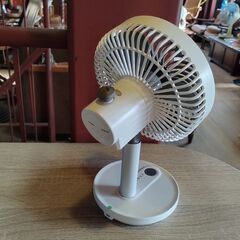 KEYNICE16㎝卓上式扇風機 USB充電式 KN-T6 卓上扇風機 卓上ファン ミニ扇風機　/TJ-1813 2F北の画像