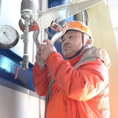 【堀内総設】《給排水設備工事》「楽しく働く」がモットーの会社です！未経験でも月給25万円〜！の画像