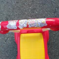 アンパンマンカー 幼児乗り物 足けりの画像