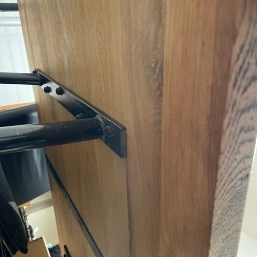 関家具　CRASHGATEダイニングテーブル