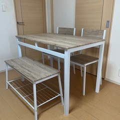 ダイニングテーブルセット（4人）