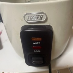 値下げしました。炊飯器、toffy ミニライスクッカー　しゃもじ、軽量カップなしの画像