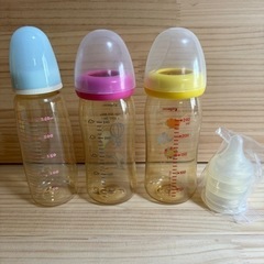 ピジョン　中古　哺乳瓶3本　240mlの画像