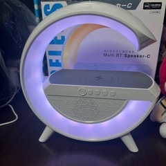 (取引終了)bluetooth スピーカー　ホワイト　の画像