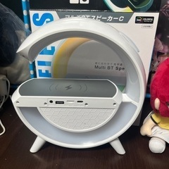 (取引終了)bluetooth スピーカー　ホワイト　の画像