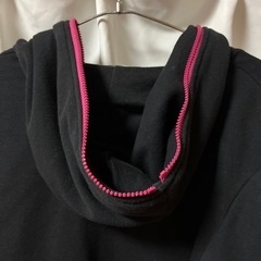 服/ファッション パーカー レディースの画像