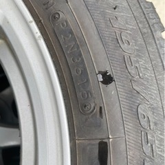 車のパーツ タイヤ、ホイールの画像