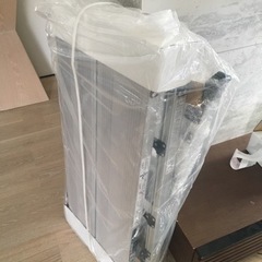 脚立　　新品です