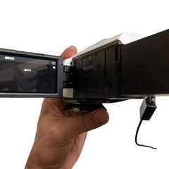 ソニー SONY ビデオカメラ Handycam 光学30倍 内蔵メモリー32GB ボルドーブラウン HDR-PJ675 TCの画像