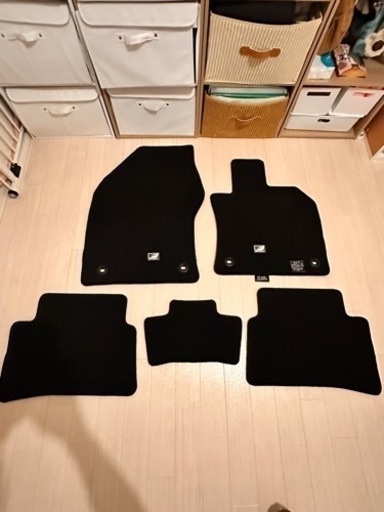 LEXUS UX250h UX300h Fスポーツ専用 純正フロアマットセット　ほぼ未使用に近い状態