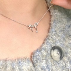 レディース　ネックレス　キラキラ　ハート　可愛い　ダイヤモンド　調整可能　リボンの画像